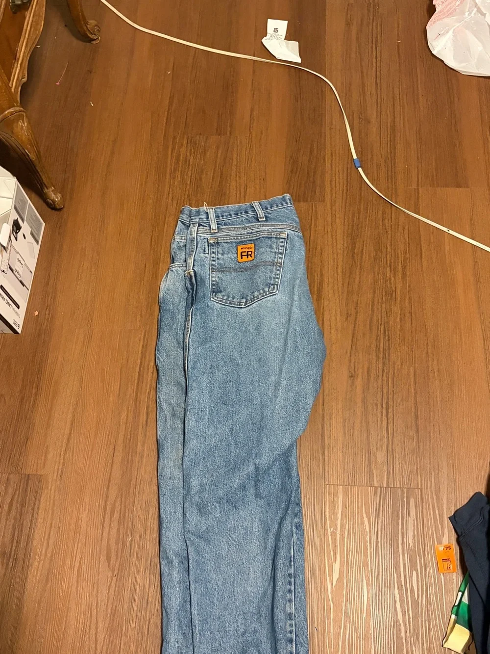 Wrangler Men's Light Blue Relaxed Fit Jeans